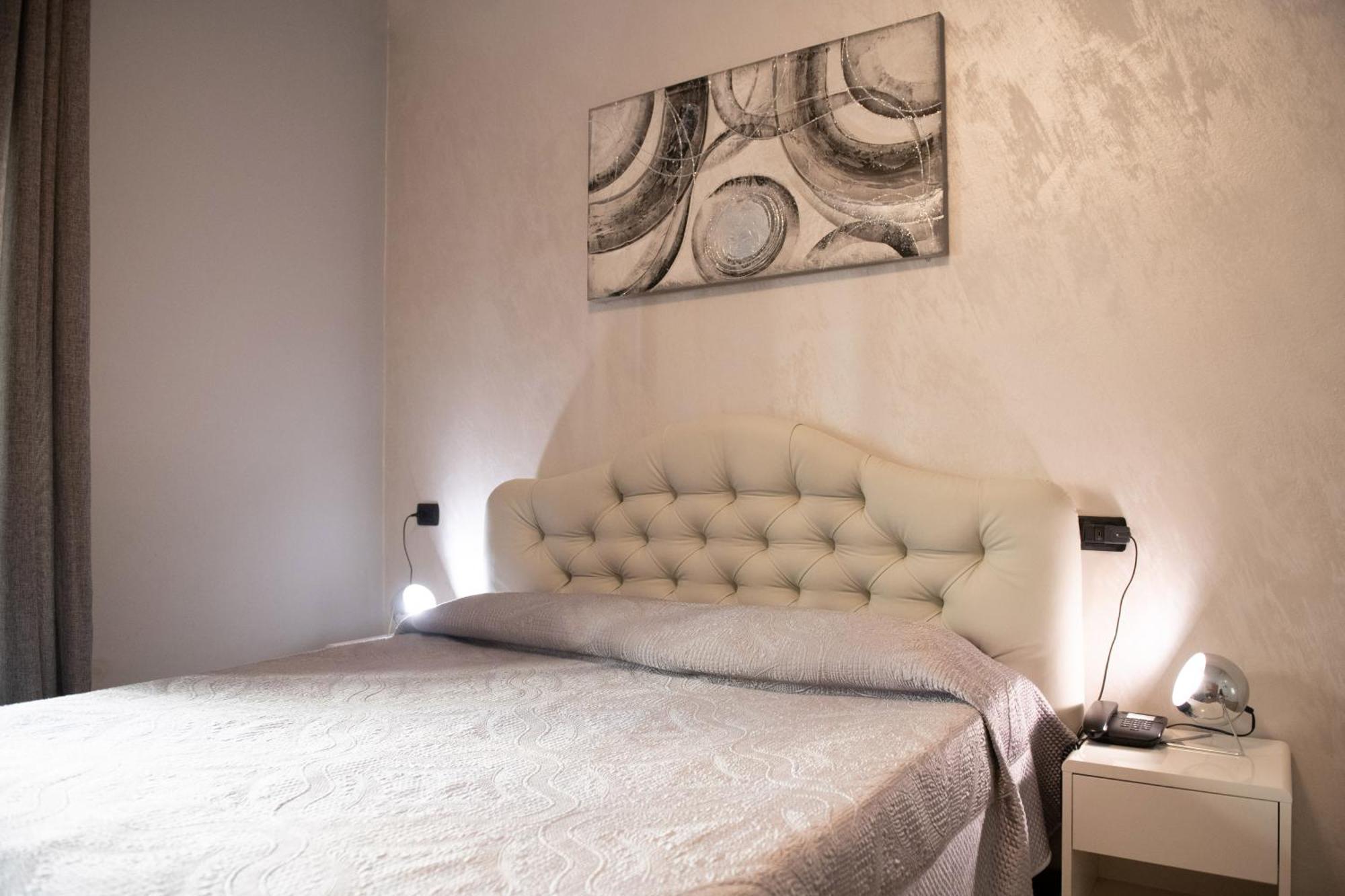 Alessi Appartamenti Desenzano del Garda Exteriér fotografie