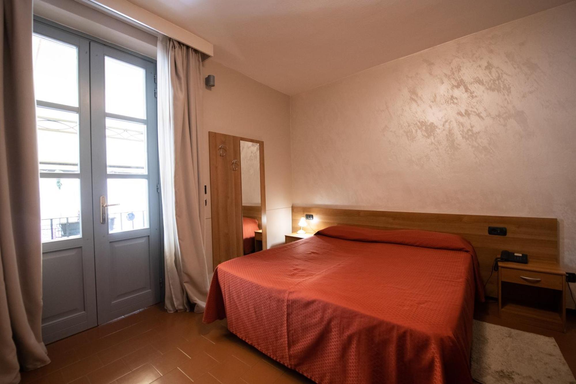 Alessi Appartamenti Desenzano del Garda Exteriér fotografie