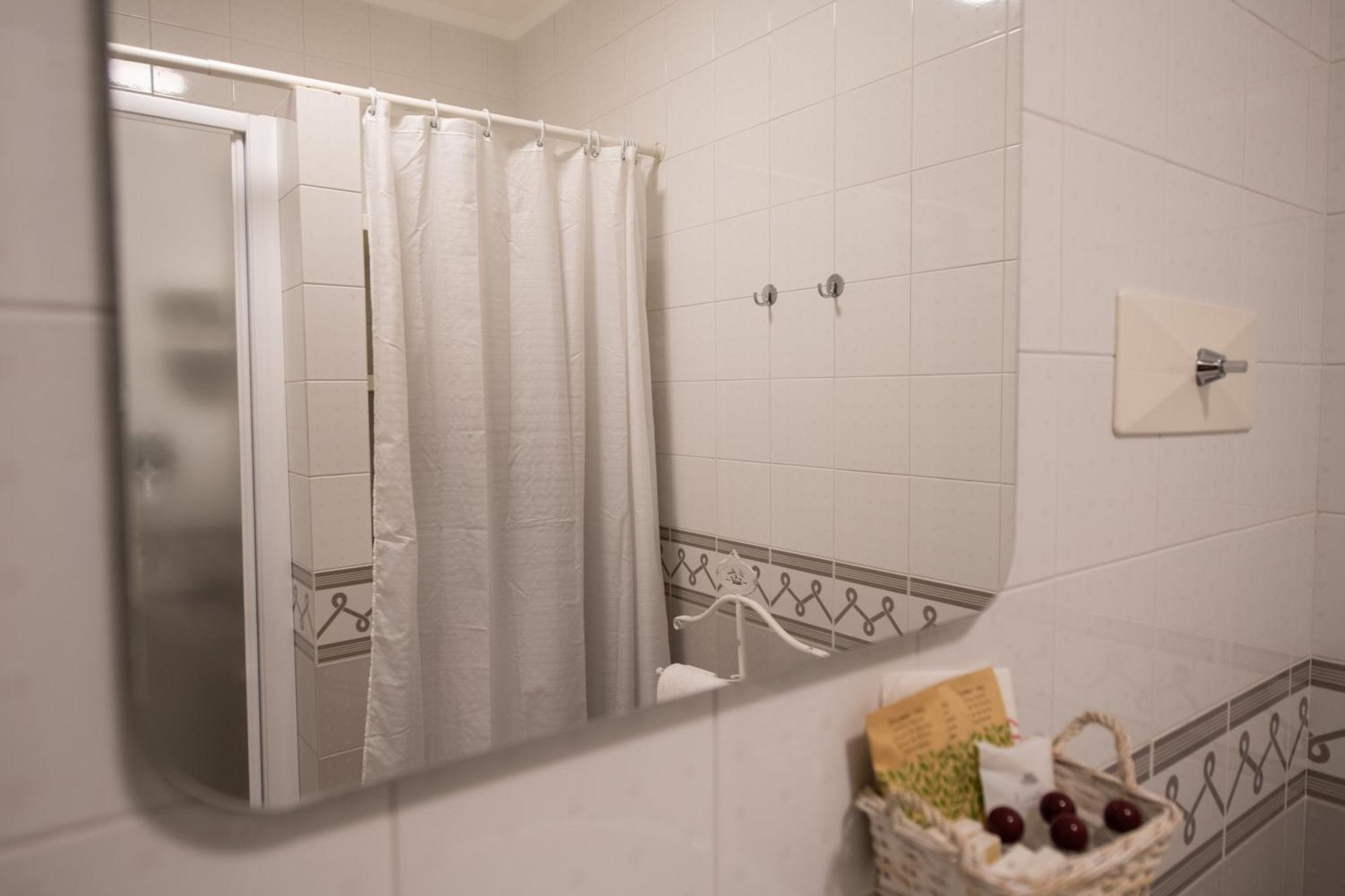 Alessi Appartamenti Desenzano del Garda Exteriér fotografie
